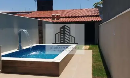 Imperdível: Casa à venda em Itanhaém-SP, Cibratel 2! 2 quartos, 1 suíte, 97,55m², 2 banheiros, 2 vagas. Agende sua visita!