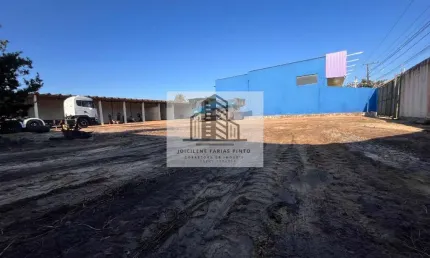 Galpão comercial à venda em Itanhaém-SP, Cibratel 2: 1 banheiro, 1900m² de área total.  Confira!