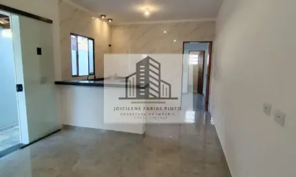 Imperdível! casa à venda em itanhaém-sp, suarão: 2 quartos, 1 suíte, 1 sala, 2 banheiros, 1 vaga de garagem, 63,83 m²