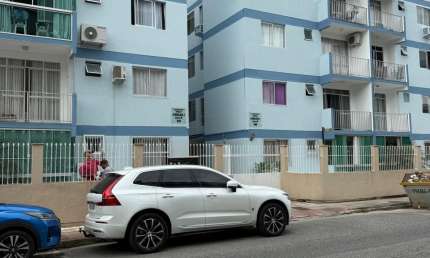 Lindo apartamento, bem localizado no bairro campinas .