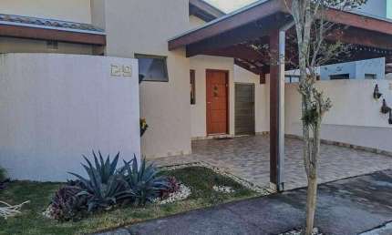 Casa 3 Dormitórios Condomínio Ecoville em Taubaté/SP