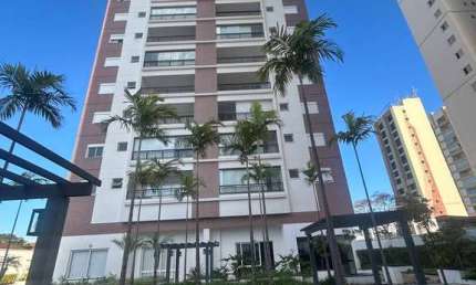 Apartamento com 2 Suítes Edifício Manacás no Centro em Taubaté