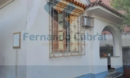 Casa à venda no Bairro de Fátima, duas casas no mesmo terreno.