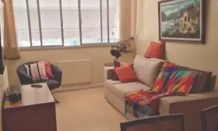 Apartamento à venda em icaraí, duas quadras da praia.