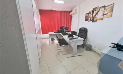 Sala comercial com 1 sala à venda no Centro, Niterói 