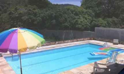 Casa com 3 quartos à venda na Vila Progresso, Niterói  por R$ 2.400.000