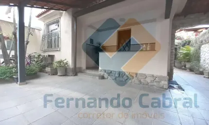 Casa com 7 quartos à venda no Santa Rosa, Niterói 