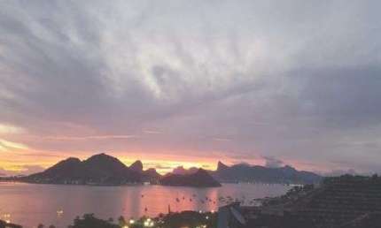 Casa com 4 quartos à venda no São Francisco, Niterói 