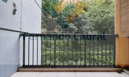 Apartamento à venda em Santa Rosa: 3 quartos, 1 suíte, 1 vaga de garagem. Venha se encantar com este imóvel de 98m² em Niterói-RJ!
