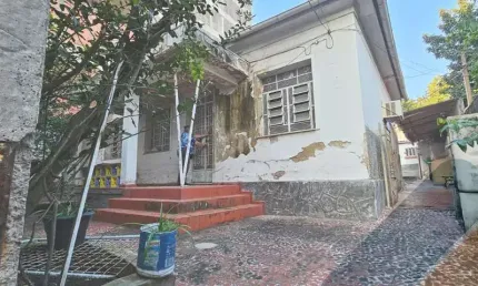 Imperdível casa à venda em santa rosa, niterói-rj: 2 quartos, sala, banheiro e 100m² de área!