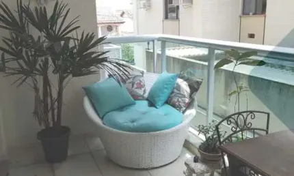 Apartamento à venda em São Francisco, Niterói-RJ: 2 quartos, 1 suíte, 1 sala, 1 banheiro, 1 vaga. Venha conferir!