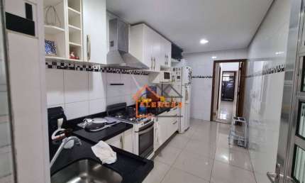 Casa com 2 dormitórios à venda, 200 m² por R$ 636.000,00 - Itaquera - São Paulo/SP