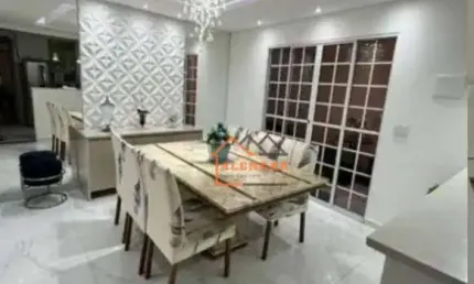 Sobrado com 3 dormitórios à venda, 250 m² por R$ 583.000,00 - Vila Nova Curuçá - São Paulo/SP