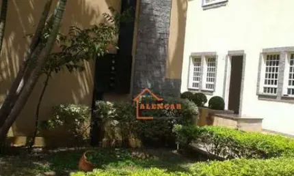 Sobrado com 2 dormitórios à venda, 65 m² por R$ 318.000,00 - Itaquera - São Paulo/SP