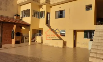Casa com 2 dormitórios à venda, 250 m² por R$ 689.000,00 - Santo André - Santo André/SP