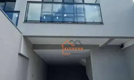 Sobrado com 2 dormitórios à venda, 121 m² por R$ 593.900,00 - Santo André - Santo André/SP