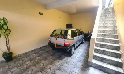 OPORTUNIDADE! Ótima casa excelente localização com 2 dormitórios à venda, 120 m² por R$ 395.000 - Itaquera - São Paulo/SP