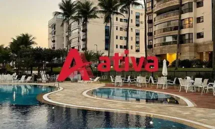 Cobertura duplex a venda no Condomínio Saint Tropez