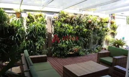 Casa totalmente reformada com 4 quartos para venda no Condomínio Jardins de Monet