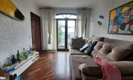 Apartamento com 70 metros, 2 quartos com suíte e 1 vaga no Jardim Hollywood.