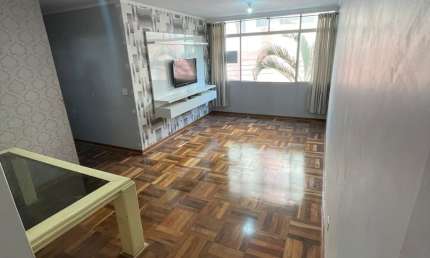 Apartamento reformado no Rudge Ramos com 90 metros e 1 vaga.