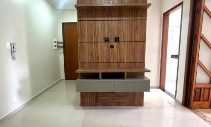 Lindo apartamento semi mobiliado com 1 quarto e 1 banheiro