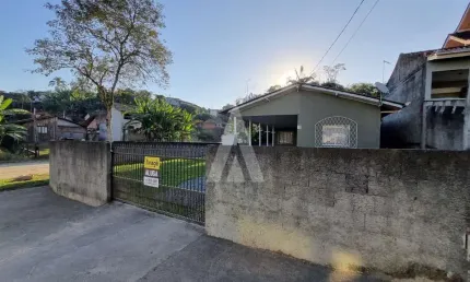 Casa residencial com 2 quartos  para alugar, 104.00 m2 por r$1800.00  - joao costa - joinville/sc