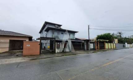 Apartamento com 1 quarto  para alugar, 45.00 m2 por R$1200.00  - Vila Nova - Joinville/SC