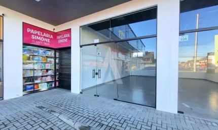 Loja para alugar, 35.90 m2 por R$2200.00  - Fatima - Joinville/SC