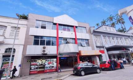 Sala para alugar, 31.21 m2 por R$750.00  - Centro - Joinville/SC