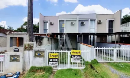 Casa residencial com 2 quartos  para alugar, 55.56 m2 por R$1990.00  - Santa Catarina - Joinville/SC