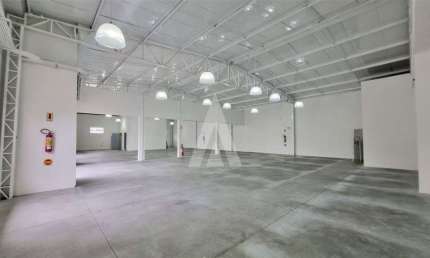Loja para alugar, 454.00 m2 por R$14000.00  - Anita Garibaldi - Joinville/SC