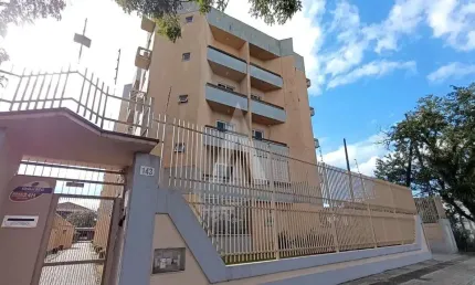 Apartamento com 1 quarto  para alugar, 39.20 m2 por R$1350.00  - Santo Antonio - Joinville/SC