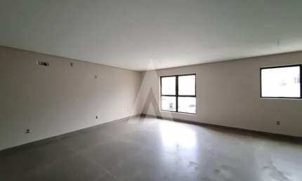 Sala para alugar, 37.72 m2 por R$1500.00  - Bucarein - Joinville/SC