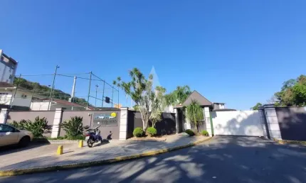 Apartamento com 3 quartos  para alugar, 110.24 m2 por R$2500.00  - Santo Antonio - Joinville/SC