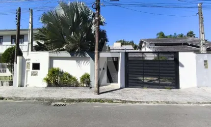 Casa residencial com 4 quartos  para alugar, 275.00 m2 por r$7500.00  - saguacu - joinville/sc