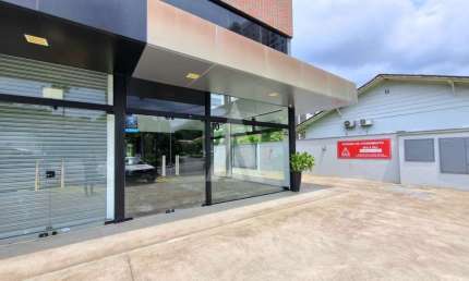 Loja para alugar, 110.35 m2 por R$6500.00  - Gloria - Joinville/SC