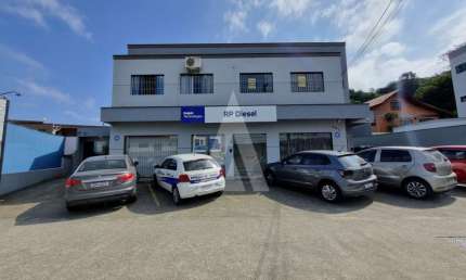 Sala para alugar, 43.00 m2 por R$1350.00  - Santo Antonio - Joinville/SC