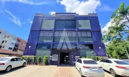 Sala para alugar, 56.00 m2 por R$1800.00  - Saguacu - Joinville/SC