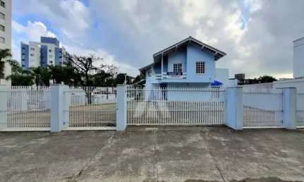 Casa comercial para alugar, 310.00 m2 por R$12000.00  - Costa E Silva - Joinville/SC