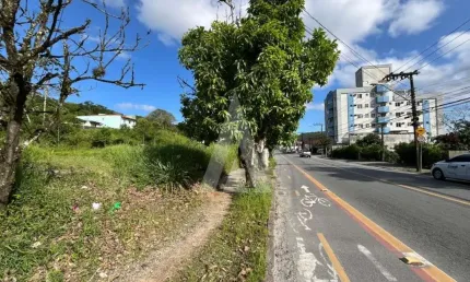 Terreno para alugar, 1392.00 m2 por R$4900.00  - Iririu - Joinville/SC