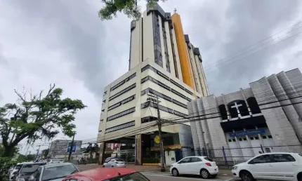 Sala para alugar, 28.54 m2 por R$980.00  - Centro - Joinville/SC