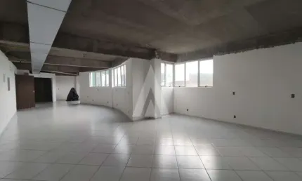 Sala para alugar, 363.00 m2 por R$10000.00  - Bucarein - Joinville/SC