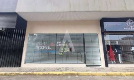 Loja para alugar, 44.58 m2 por R$3500.00  - Centro - Joinville/SC