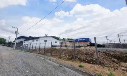 Galpão para alugar, 585.31 m2 por R$23000.00  - Santo Antonio - Joinville/SC