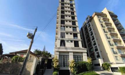Apartamento com 2 quartos  para alugar, 65.85 m2 por R$3200.00  - Anita Garibaldi - Joinville/SC