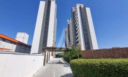 Apartamento com 2 quartos  para alugar, 52.34 m2 por R$2400.00  - Bucarein - Joinville/SC