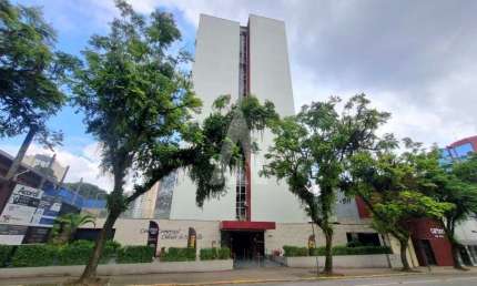 Sala para alugar, 39.70 m2 por R$1000.00  - Centro - Joinville/SC