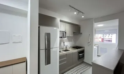 Apartamento com 3 quartos  para alugar, 93.79 m2 por R$3200.00  - Centro - Joinville/SC