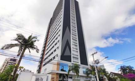Apartamento com 1 quarto  para alugar, 40.49 m2 por R$2100.00  - Centro - Joinville/SC